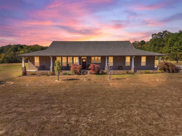 2900 Deer Creek Rd, Benton, AR 72015