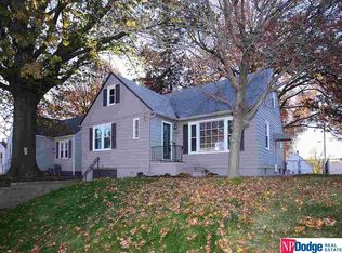 3933 Gordon St, Omaha, NE 68105