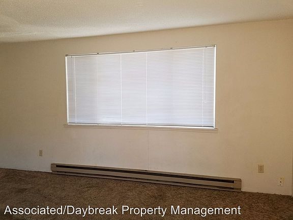 3rd image of 720 N 5th Ave APT 19