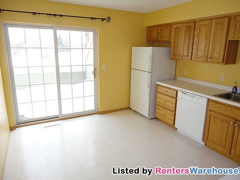 3rd image of 15660 25th Pl N Unit D