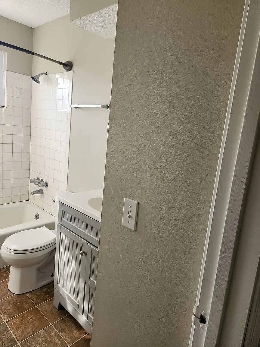 3 bed, 1.5 bath, 1550 sqft, $1,450 — Photo 4