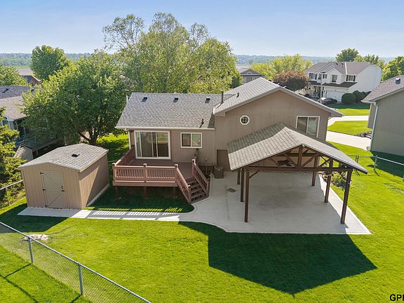 2nd image of 8208 S 67th Ct