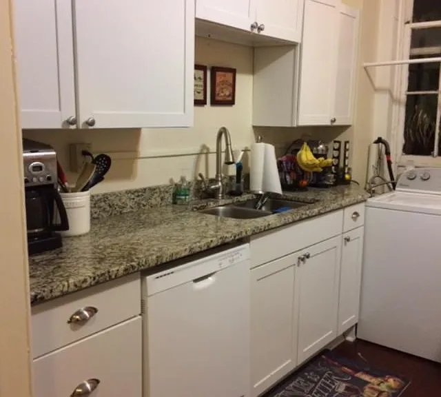 30B Pitt St #B — Photo 9