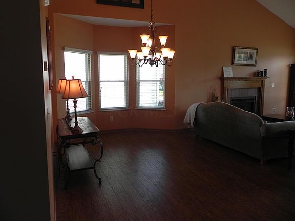 4th image of 660 Brevard Cir