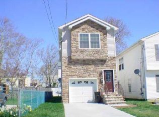 418 Thomas St, Perth Amboy, NJ 08861