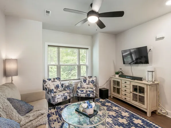 450 Glastonbury Rd #12, Nashville, TN 37217