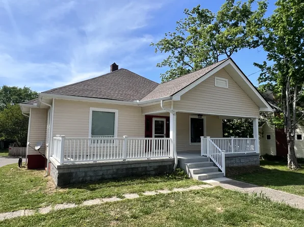 112 S Tarver Ave, Lebanon, TN 37087