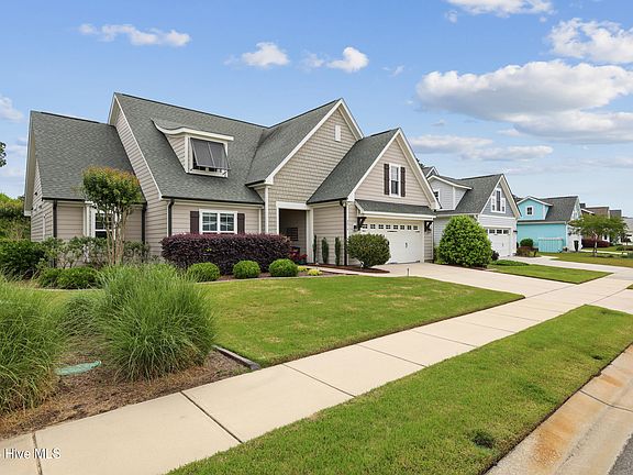 2nd image of 3014 Pine Bloom Way