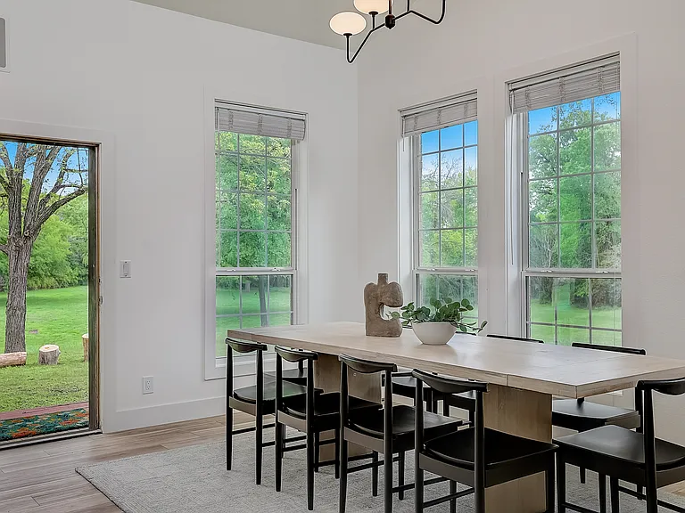 5511 N Dunlap Rd — Photo 31