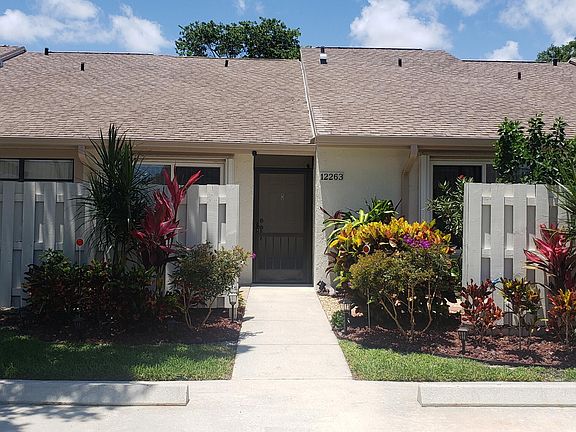 3rd image of 12263 Country Greens Blvd