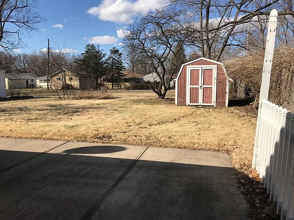 4th image of 2621 W Kansas St