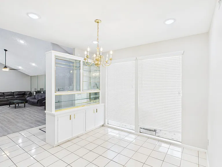 7611 Hopewell Ln — Photo 10