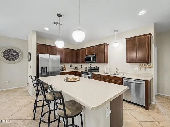 8873 N 71ST Drive, Peoria, AZ 85345