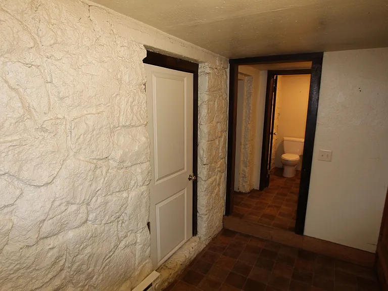 416 S Verde St — Photo 17
