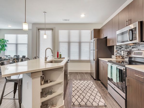 10550 N Central Expy APT 461