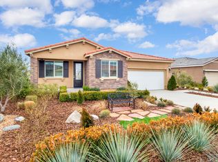 1758 E Holguin St, Lancaster, CA 93535