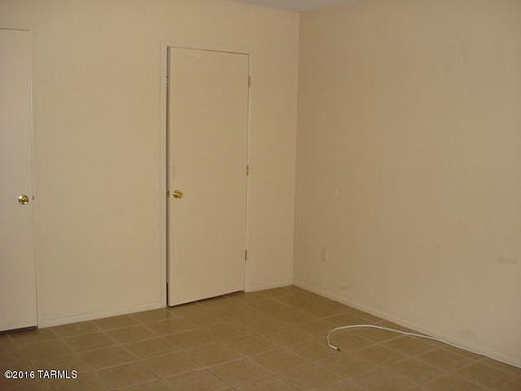 5th image of 74-78 Dorothy Mescal Unit 2
