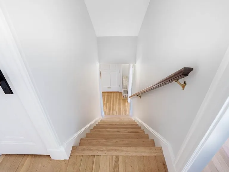 198 Cedar St — Photo 24