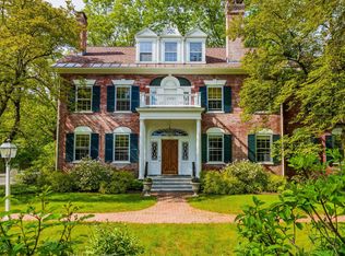 39 Elm Street #B, Woodstock, VT 05091