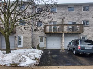 1155 Paramount Dr #19, Hamilton, ON L8J 2N1