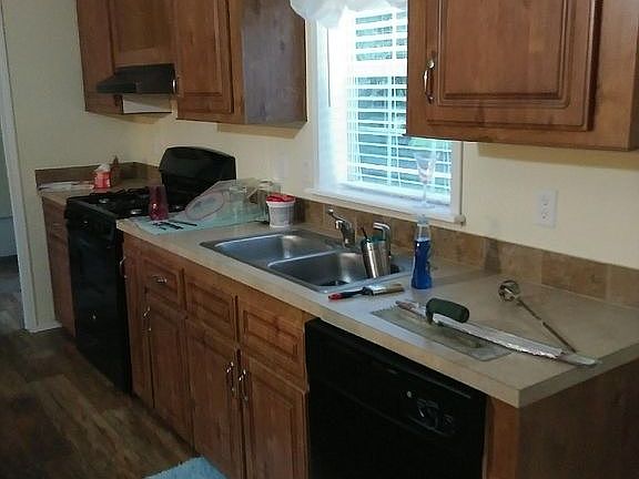4th image of 2312 Lancewood St