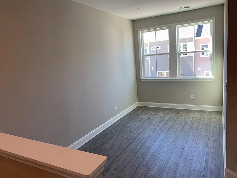 332 Overture Ct — Photo 20