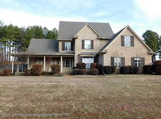 3636 New Pointe Dr, Southaven, MS 38672
