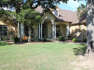 112 Musket Dr, Bastrop, TX 78602