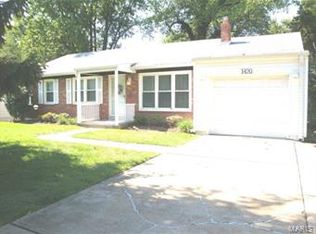 1420 Washington St, Florissant, MO 63033