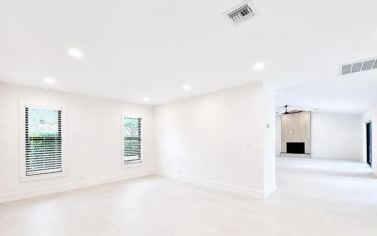 4823 NW 91st Way — Photo 10