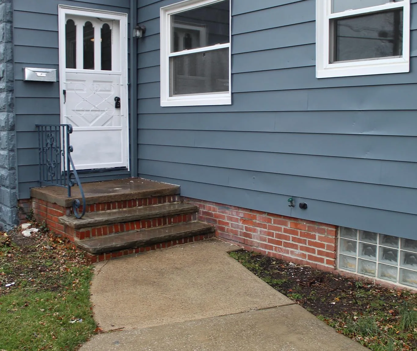 4 bed, 1597 sqft, $1,950 — Photo 3