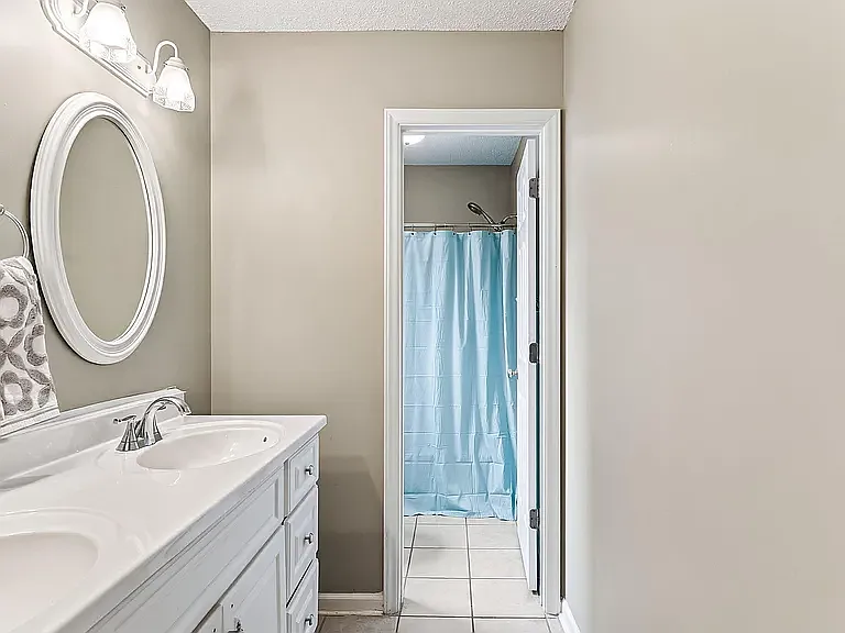 632 Waterford Dr — Photo 16