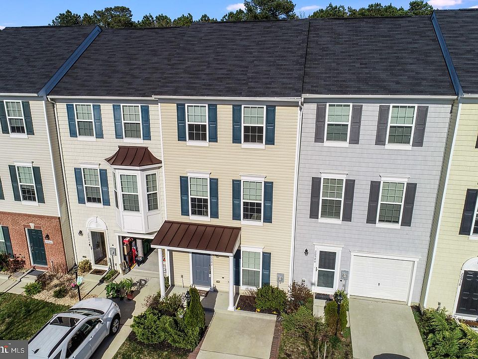 1st image of 20942 Brunswick Ln