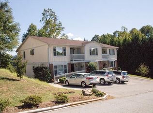 50 Nazarene Way APT 3, Waynesville, NC 28785