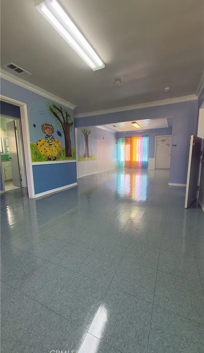 Studio, 1768 sqft, $7,200 — Photo 3