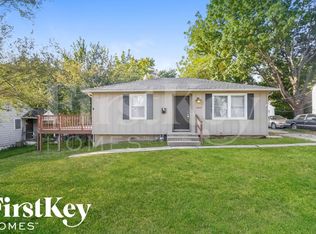 7809 E 49th St, Kansas City, MO 64129
