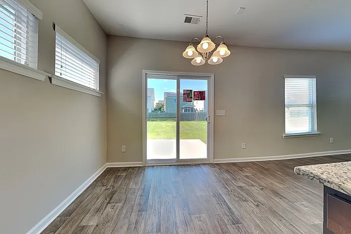 320 Beacons Field Rd — Photo 7