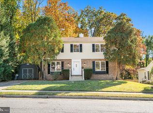1303 Lincoln Woods Dr, Catonsville, MD 21228