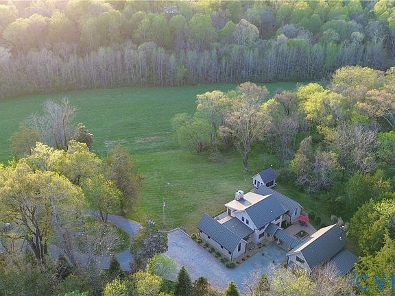 2nd image of 794 River Rd W