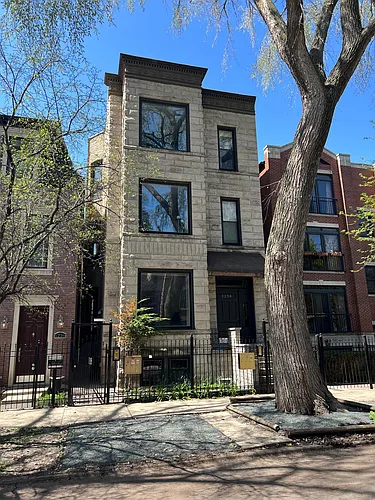 1238 N Maplewood Ave #1R Photo 1