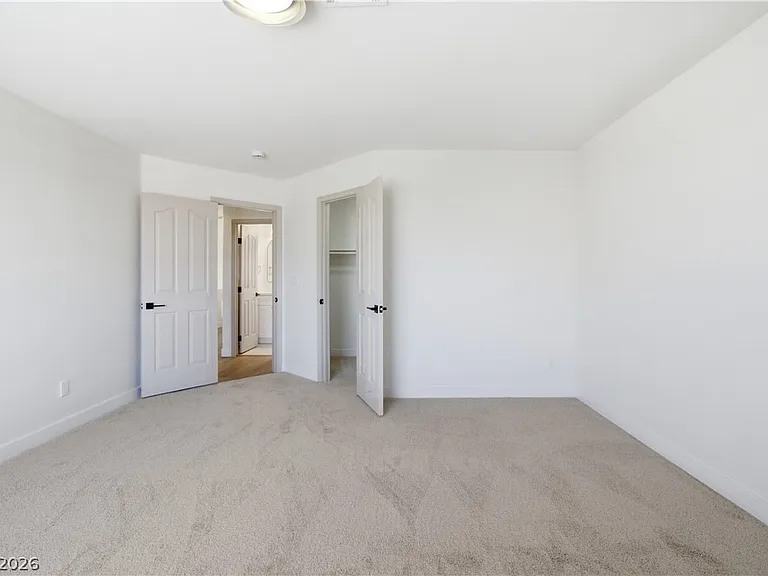2137 Crestline Falls Pl — Photo 35