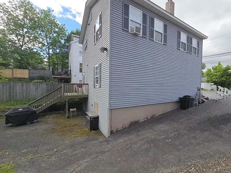 174 Clinton St — Photo 15