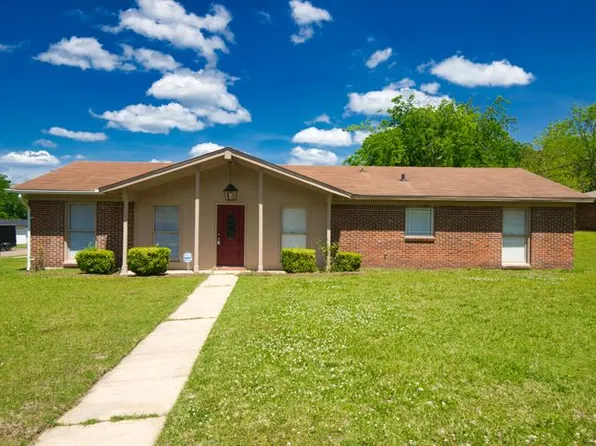 1951 Nordan Ln, Montgomery, AL 36106