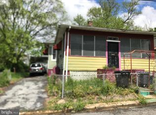 5606 Davey St, Capitol Heights, MD 20743