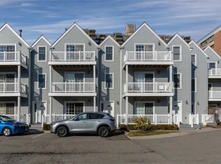167-09 Powells Cove Blvd #25, Whitestone, NY 11357