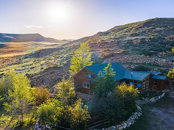 5th image of 183 Wild Horse Ranch Rd