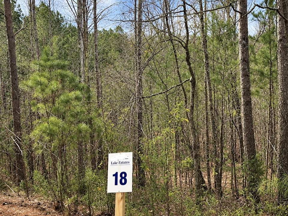 2nd image of 18 Allen Bend Rd #18