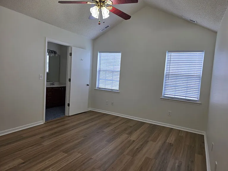 123 Toura Ln — Photo 17