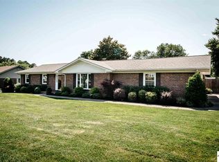 135 Post Oak Trl, Paducah, KY 42003