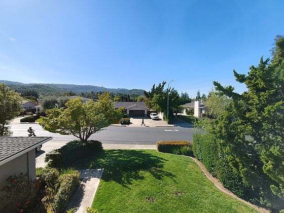 3rd image of 22399 Janice Ave